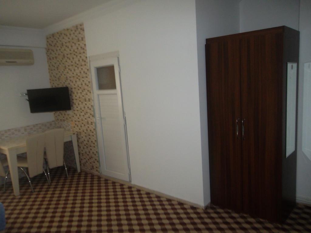 Konak Hotel Mut Экстерьер фото