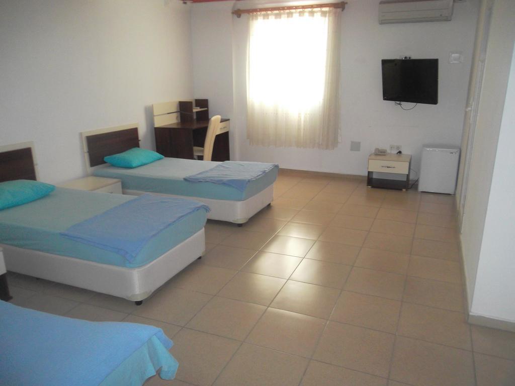 Konak Hotel Mut Экстерьер фото