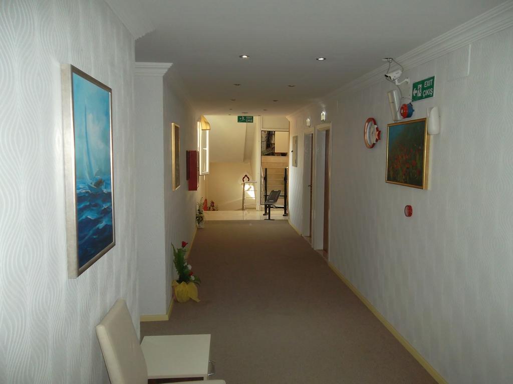 Konak Hotel Mut Экстерьер фото